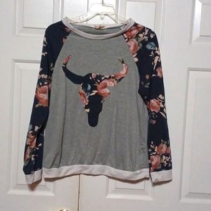 Fantastic fawin size large womens long sleeve shirt cow flowers